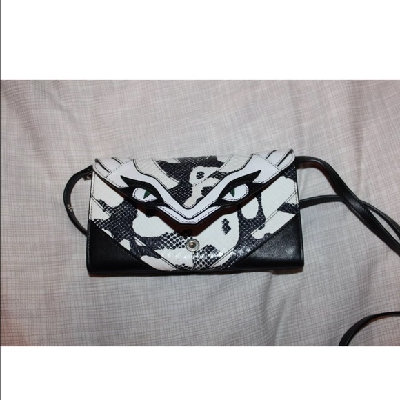 Purse - Picture 4 of 4